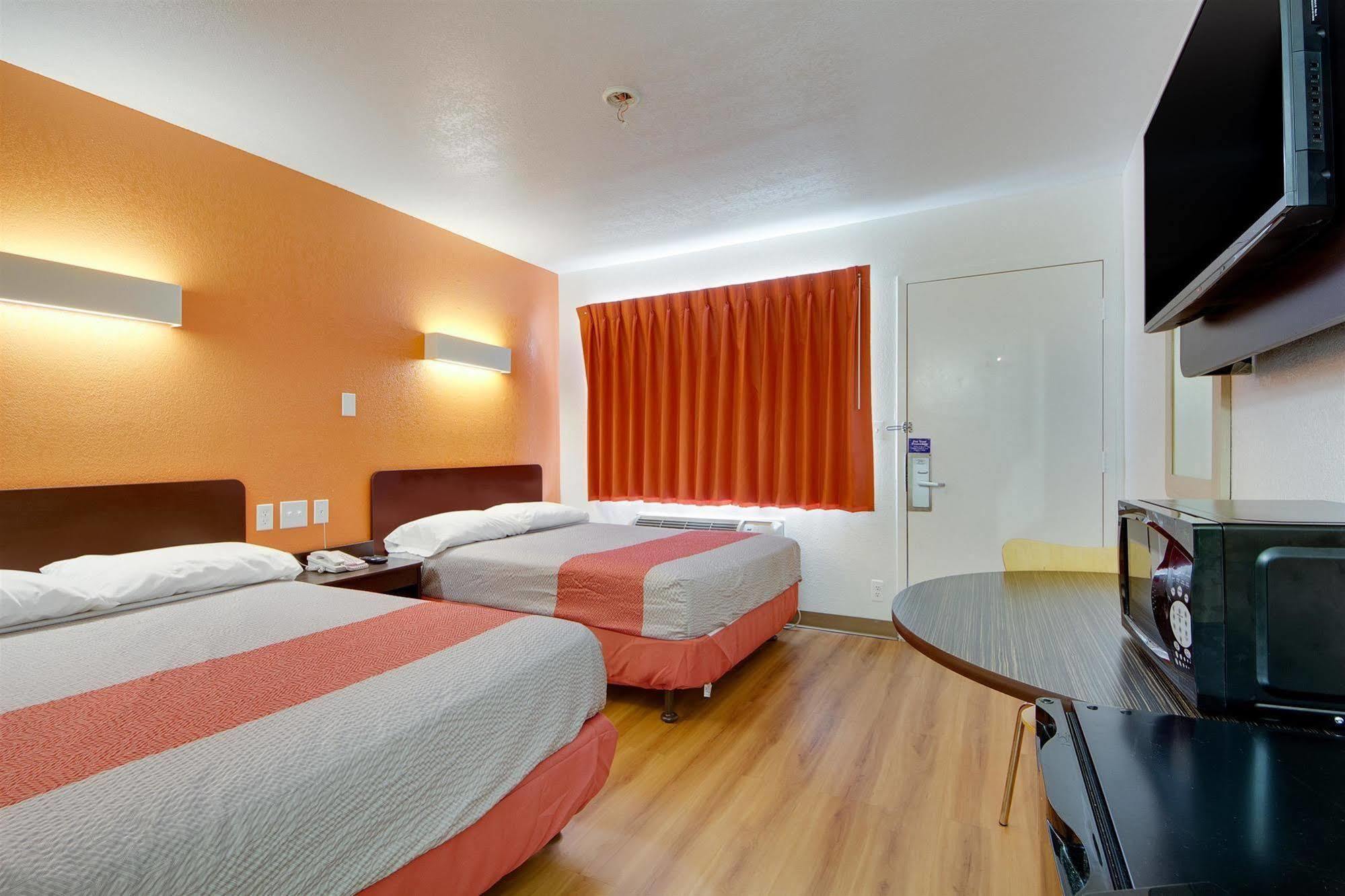 Avera Suites Маскоги Экстерьер фото